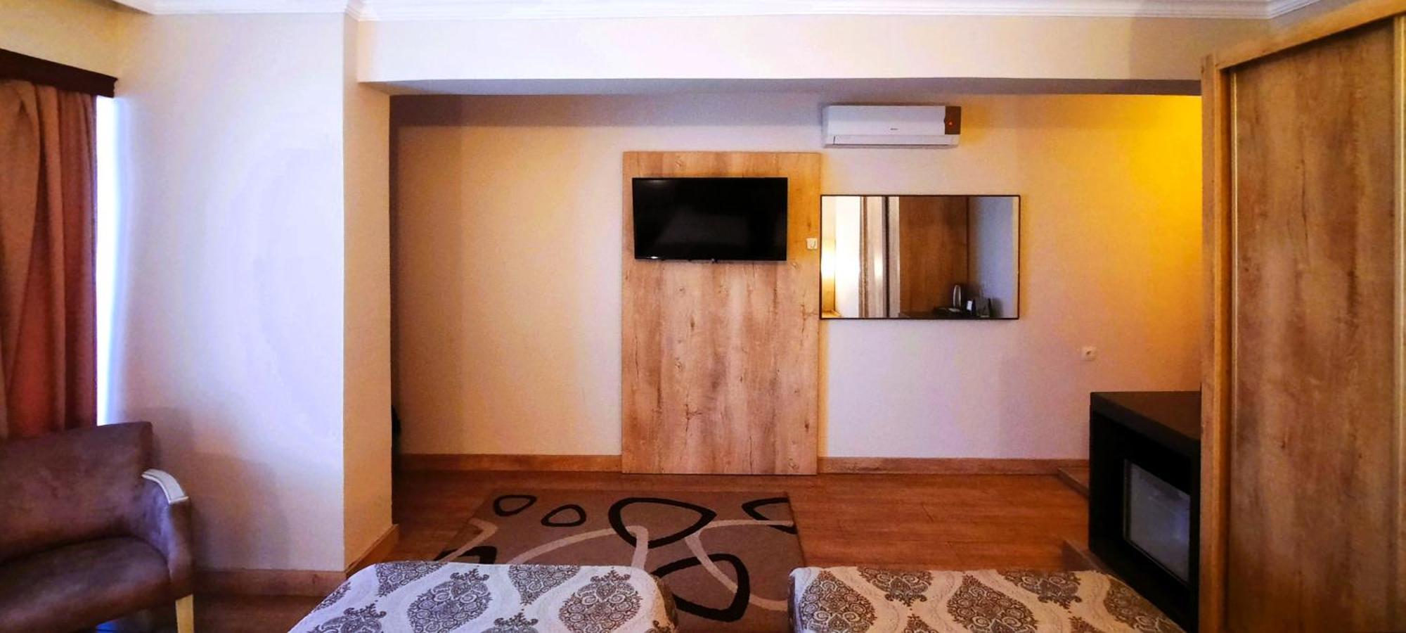 Ashtal Beach Hotel Batumi Zewnętrze zdjęcie